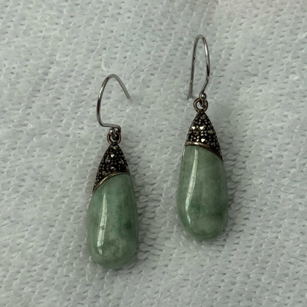Jade teardrop earrings